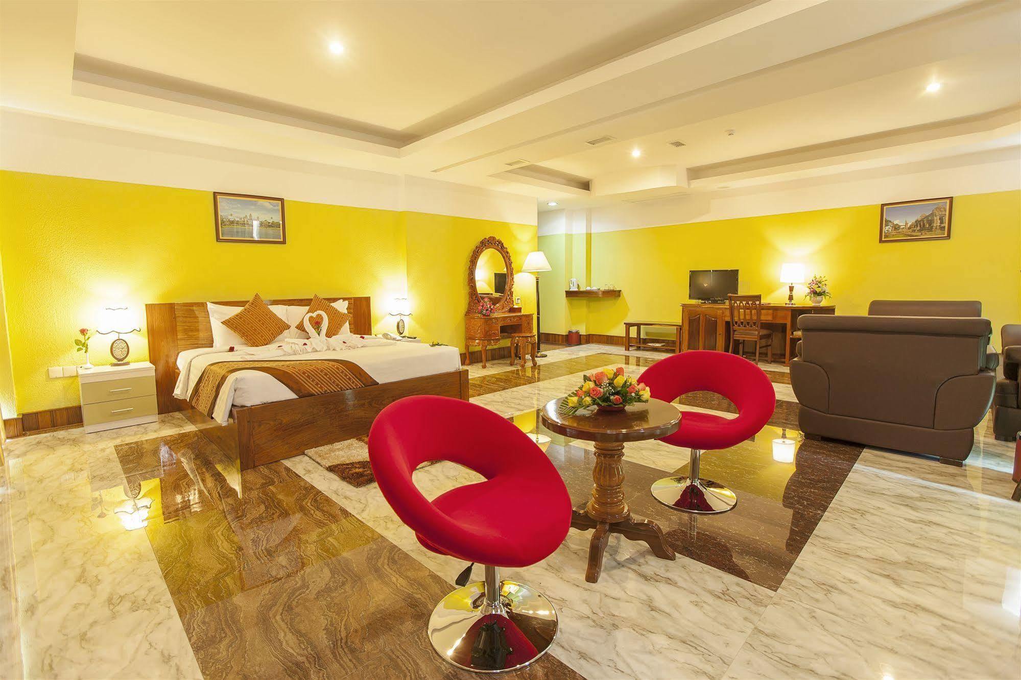 High Sky Hotel Πνομ Πενχ Εξωτερικό φωτογραφία