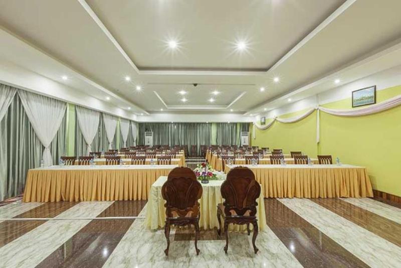 High Sky Hotel Πνομ Πενχ Εξωτερικό φωτογραφία